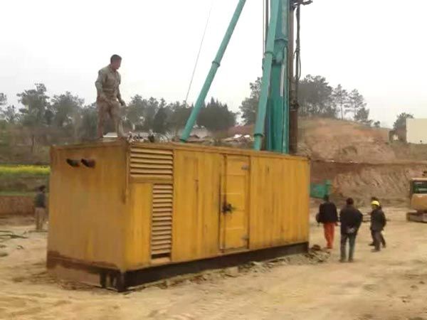临朐如何判断水冷式机油散热器密封件是否需要更换？